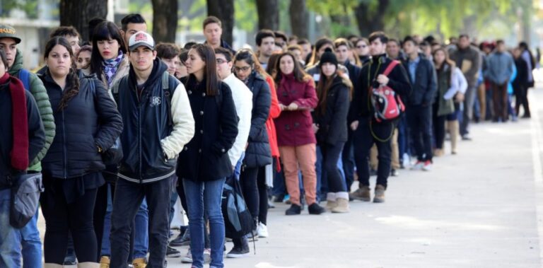 Comodoro favoreció el ingreso de jóvenes al mercado laboral