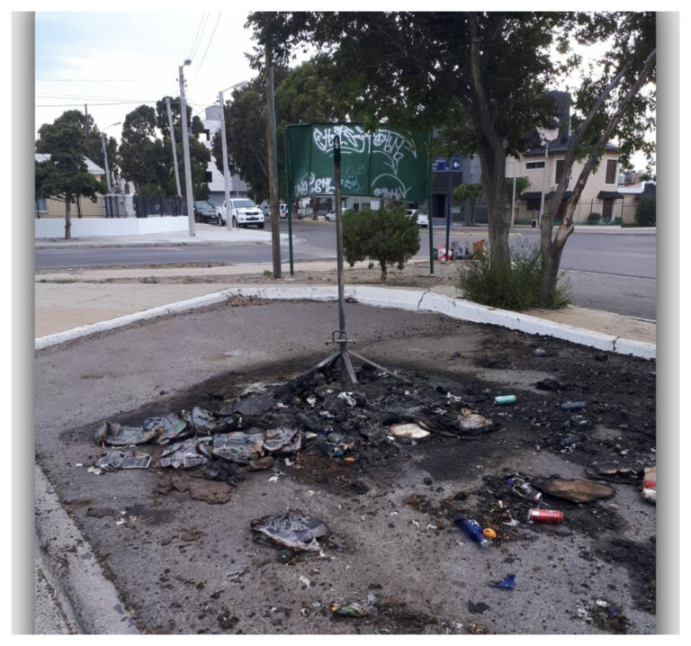 Incendiaron otro Iglú en el barrio Pueyrredón