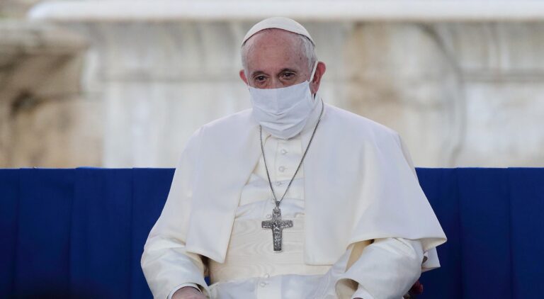 Coronavirus: El papa Francisco se hisopó y dio negativo