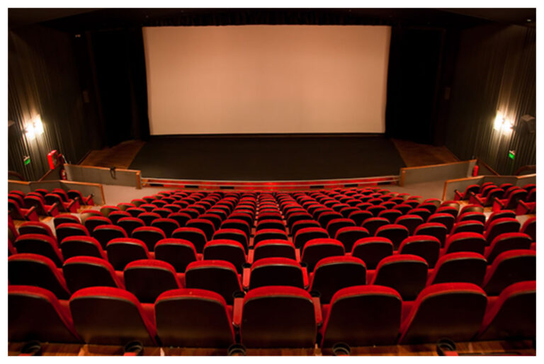El 7 de enero reabren los cines de Comodoro Rivadavia