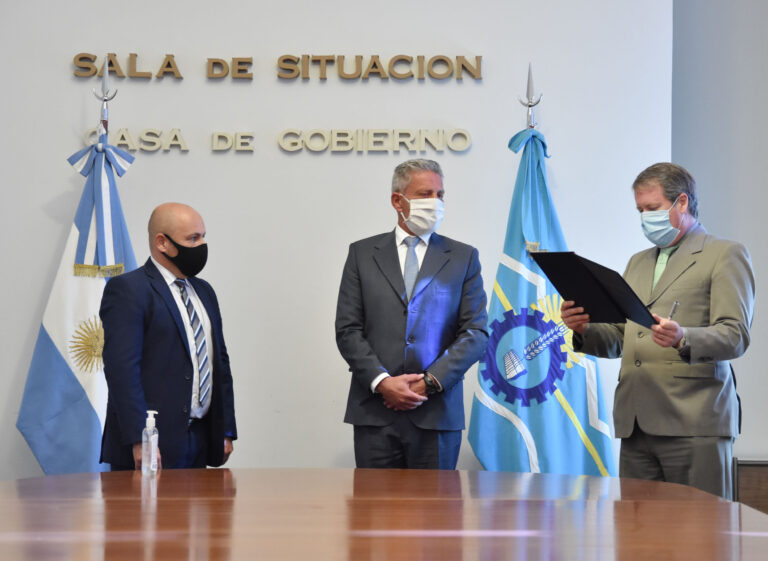 El gobernador Arcioni retomó sus funciones