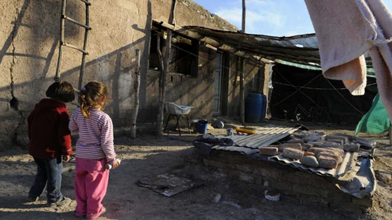 Según el INDEC más de la mitad de los niños del país son pobres