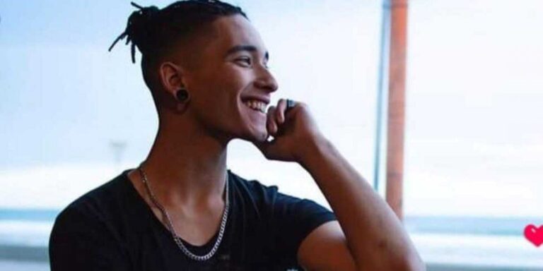 Ángel Zelaya se encuentra internado en sala intermedia