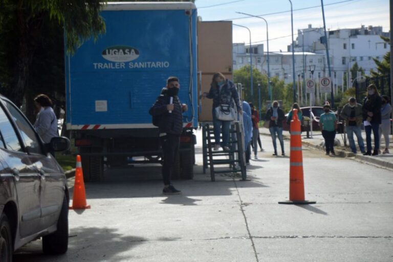 El tráiler de hisopados atenderá en el Hospital Regional
