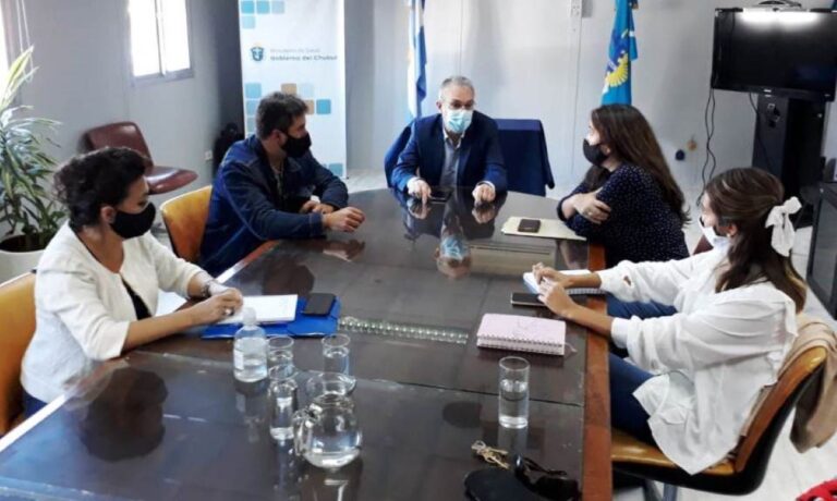 Chubut y PAMI acordaron fortalecer la atención que reciben los Adultos Mayores