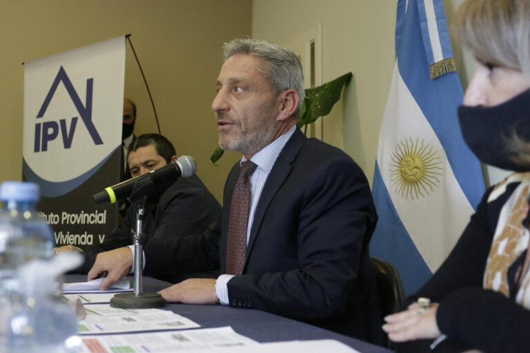 Comodoro: Abren licitaciones para construir 37 viviendas