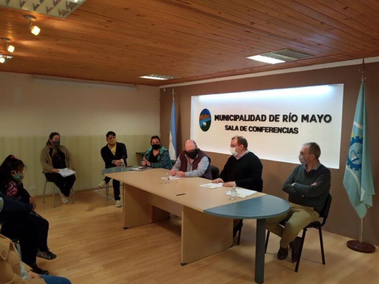 Chubut: entregan un nuevo Ecógrafo para que sea utilizado en las áreas rurales