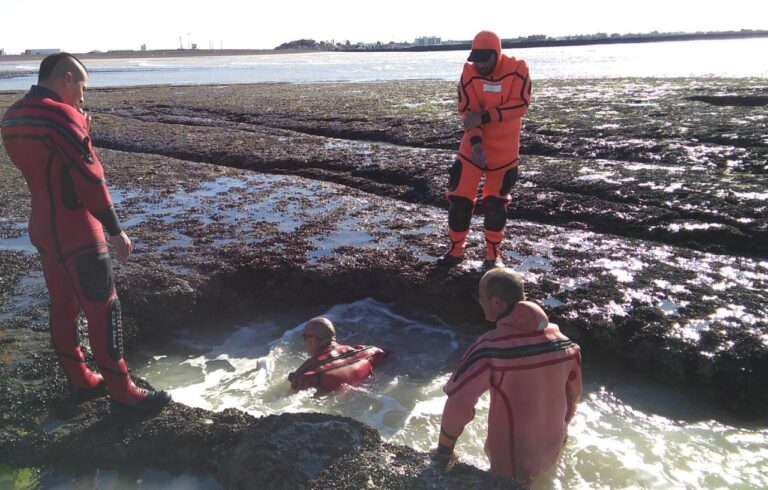Chubut: continúa la búsqueda del joven desaparecido en Playa Unión