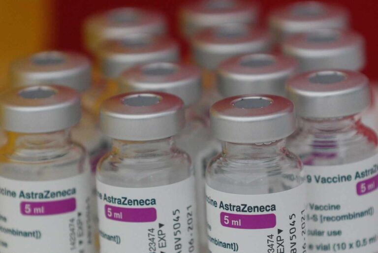 AstraZeneca: Llegan 28.800 dosis de la vacuna a Chubut