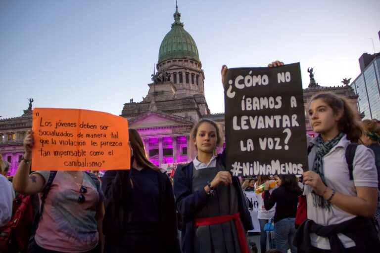 Ni una menos: «La base de todo está en la degradación social que vivimos»