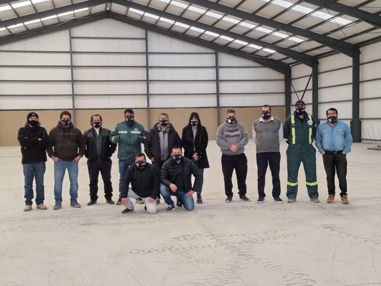 Petroleros Jerárquicos: El Complejo Deportivo de Las Heras crece a gran ritmo
