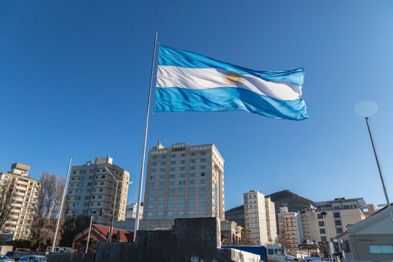 El Municipio junto al Ejército realizarán el primer acto de incineración de banderas en desuso
