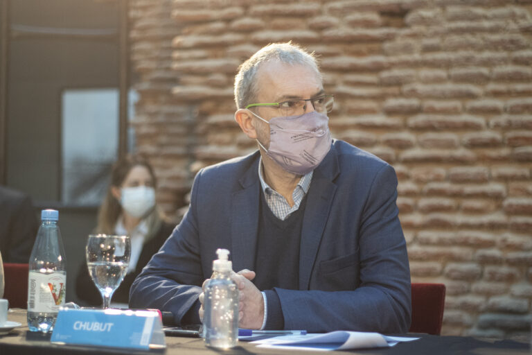 Provincia abonó el Arancelamiento Hospitalario al personal de Salud