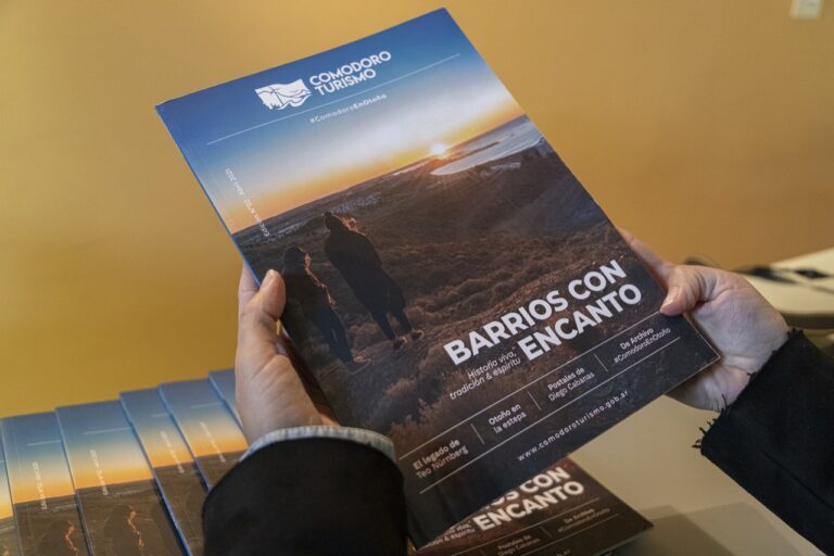 Presentaron la tercera edición de la revista de Comodoro Turismo