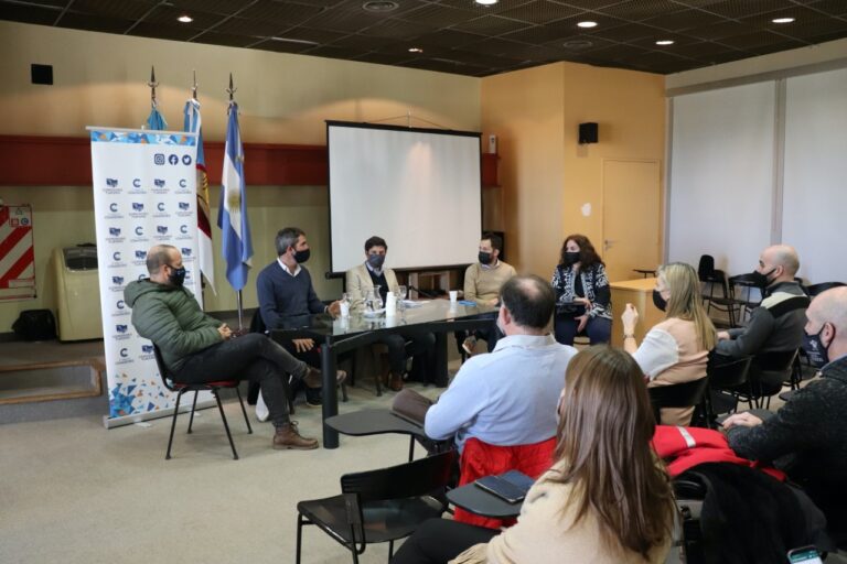 La Mutual Jerárquica participó de un encuentro del sector turístico por las tarifas aéreas