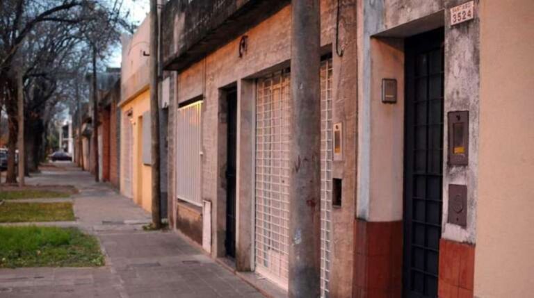 Una mujer estuvo secuestrada durante 23 años por su pareja