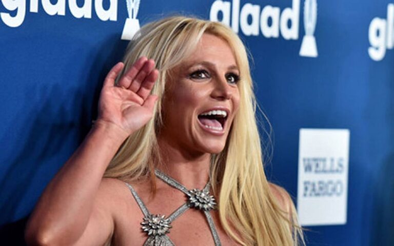 Britney Spears quedó liberada de la tutela de su padre