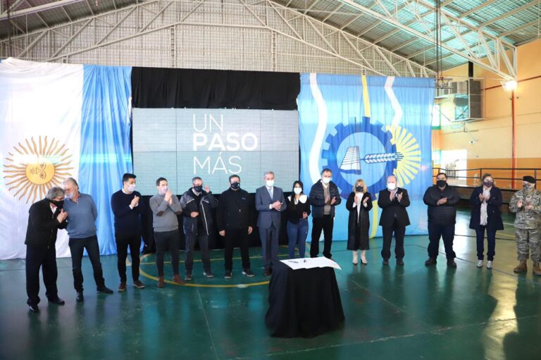 Se firmó el inicio de la obra de pavimentación de la Ruta Nacional N°260