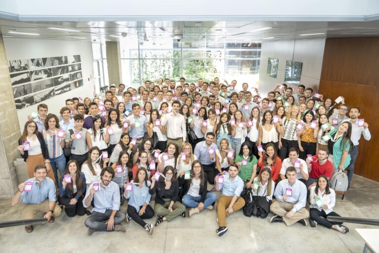 Grupo Techint lanza una gira para convocar jóvenes profesionales y pasantes