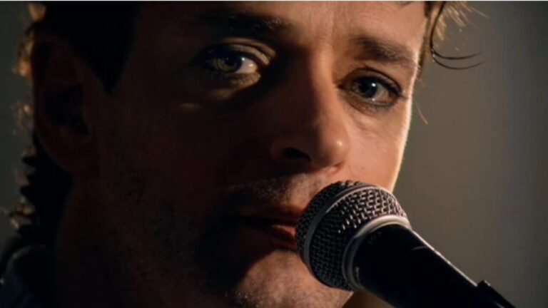 En el día de su cumpleaños, se estrenó un nuevo videoclip de Gustavo Cerati