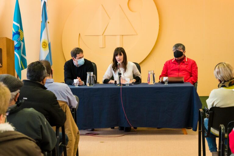 Los centros de jubilados de Comodoro y Rada Tilly tendrán internet