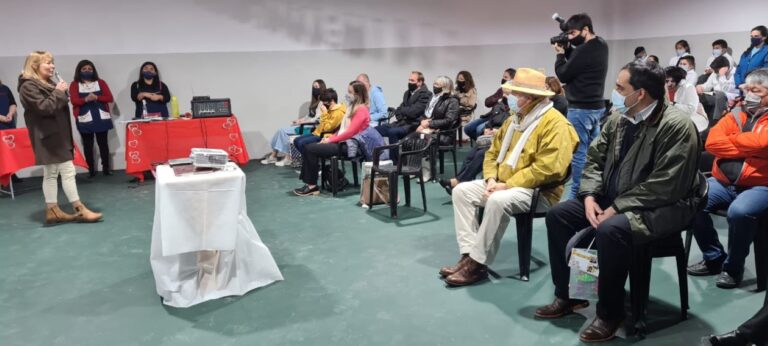 Inauguraron el SUM del colegio Ceferino Namuncurá