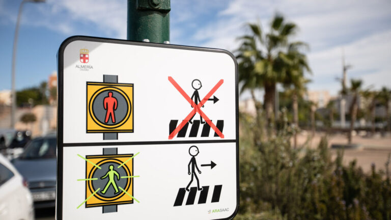 Rada Tilly incluirá pictogramas en carteles y señalizaciones de espacios públicos