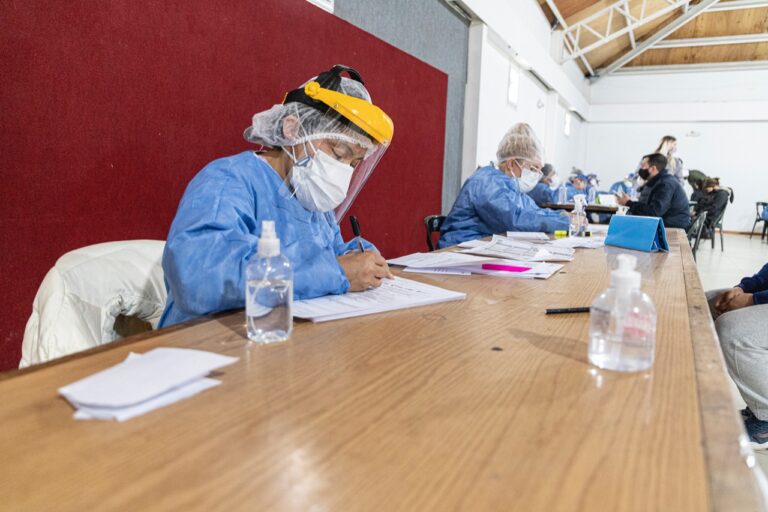 Comodoro: No habrá hisopados ni vacunación contra el coronavirus el fin de semana largo
