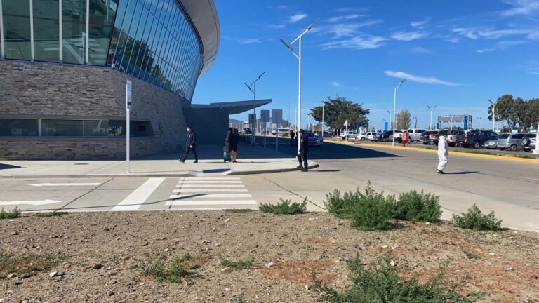 Recomiendan extremar cuidados luego del primer caso delta en Comodoro
