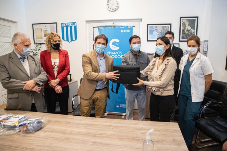 Luque entregó equipamiento fundamental para Pediatría del Hospital Regional