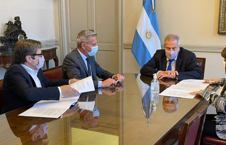 Chubut recibirá 7.705 netbooks para 93 escuelas secundarias