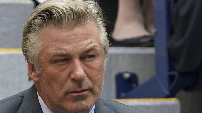 Alec Baldwin mató por accidente a una mujer durante un rodaje