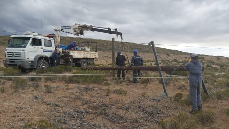 Este martes se restableció el servicio de energía y agua en Paso de Indios