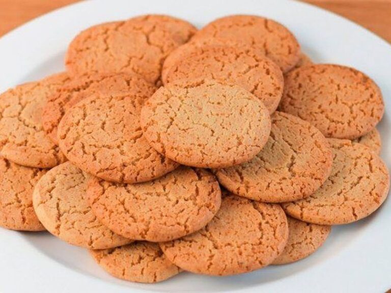 La Anmat prohibió unas galletitas dulces y otros alimentos