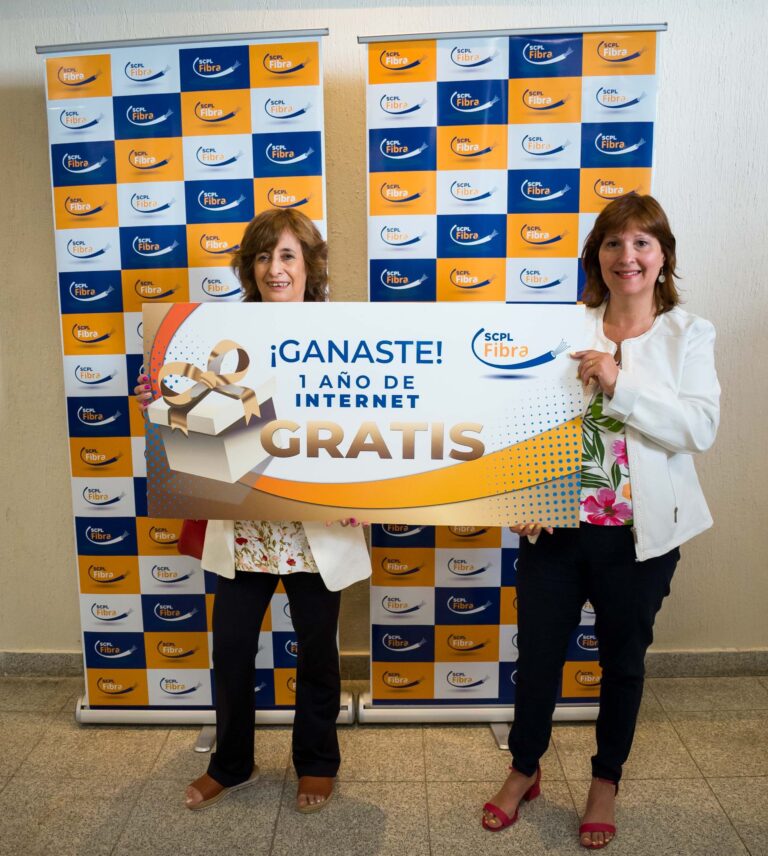 Se entregaron los premios a las ganadoras del segundo sorteo por un año de internet gratis