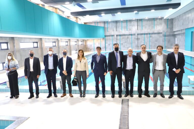 Inauguraron el Centro Recreativo y Deportivo de Petroleros Jerárquicos