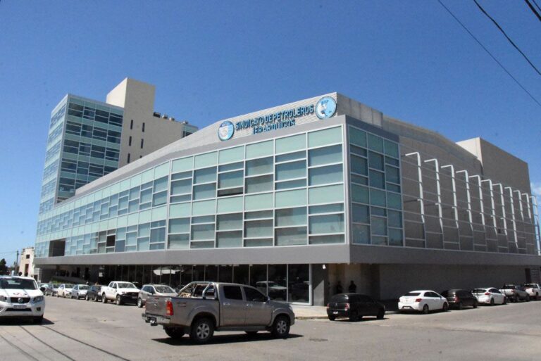 BÚSQUEDA LABORAL: Petroleros Jerárquicos solicitan varios puestos para una Operadora