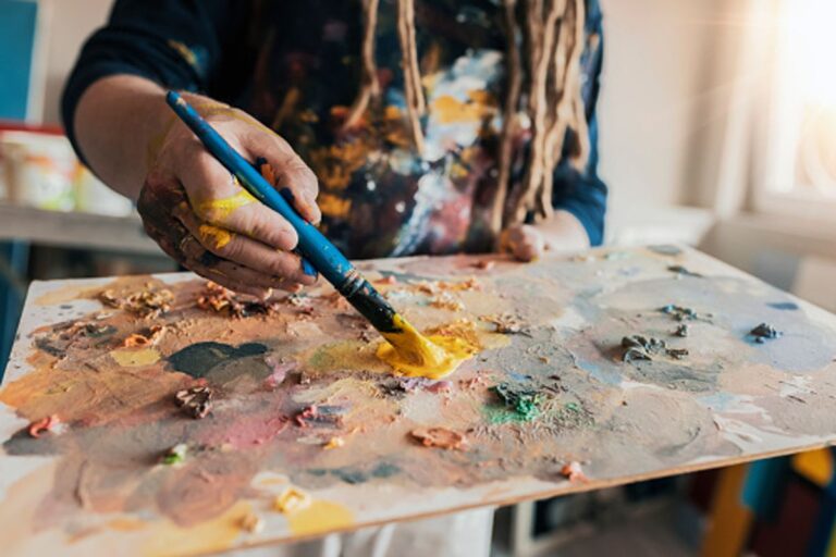 Todavía quedan cupos para inscribirse a los talleres de arte