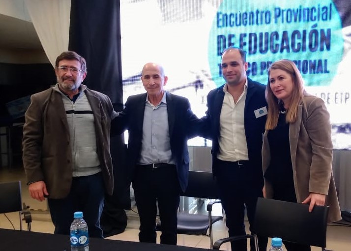 Llugdar: “Santa Cruz es la provincia que más invierte en educación técnica”