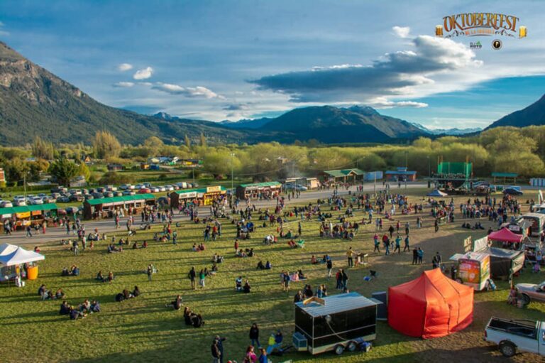 El Hoyo presentó la segunda edición del Oktoberfest