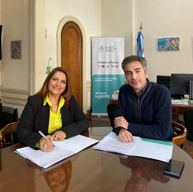 El Gobierno de la Provincia firmó un convenio para mejorar en el CAF María Goretti
