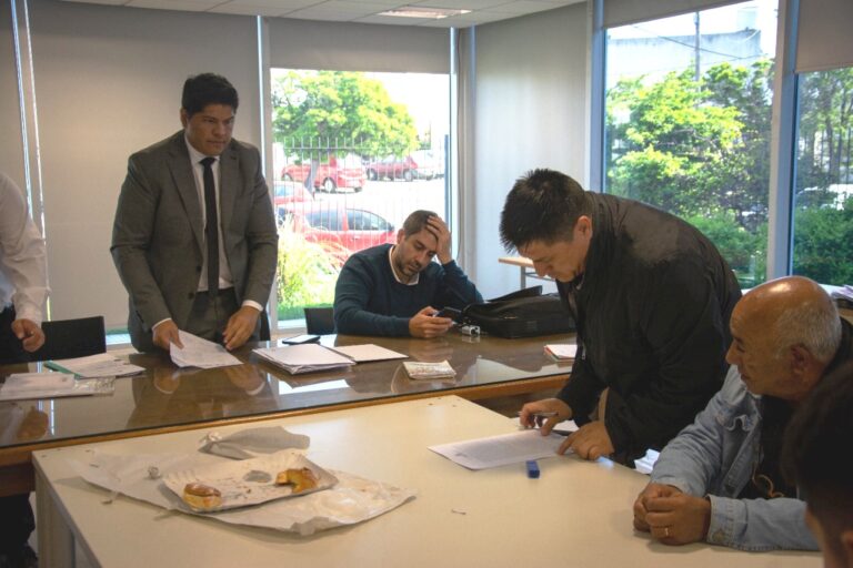 El Gobierno de la Provincia acordó con trabajadores viales