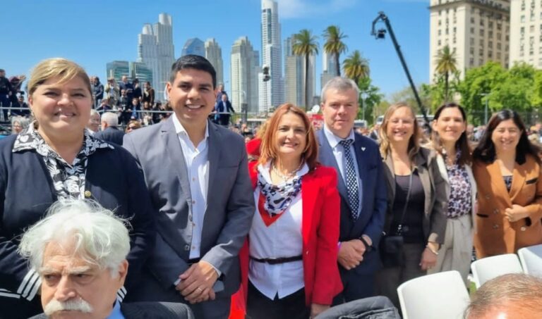 Simone participó de la jura de las nuevas ministras nacionales