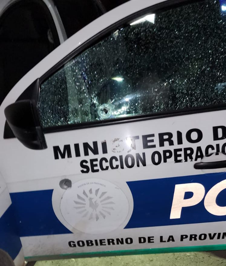 Intento de robo, persecusión, tiros y policías heridos