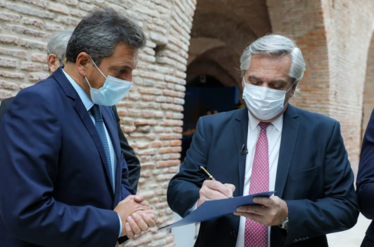 El Gobierno oficializó el nuevo piso del Impuesto a las Ganancias, que regirá desde el 1° de noviembre