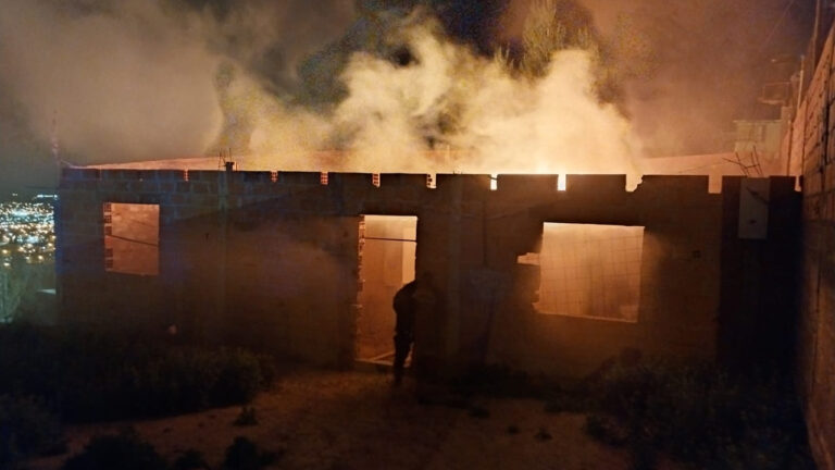 Se incendió una vivienda del barrio San Martín