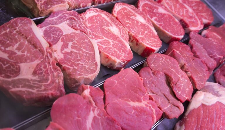 Intento robar $9400 en carne de un supermercado