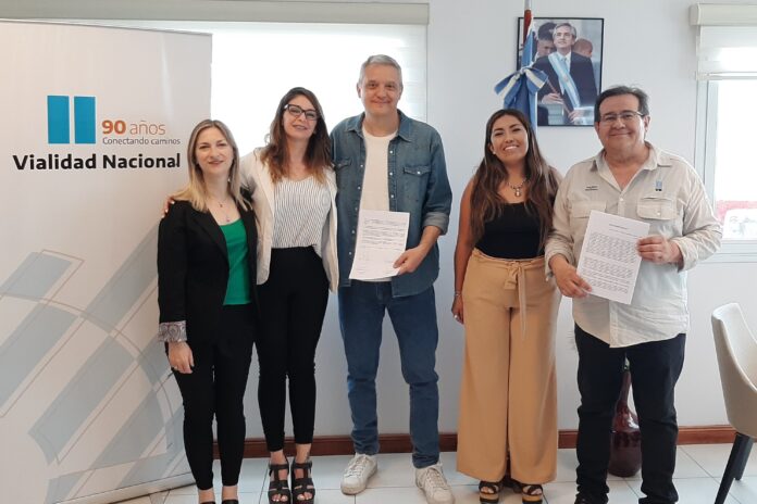 Firma Convenio VN escuela 763 (2)