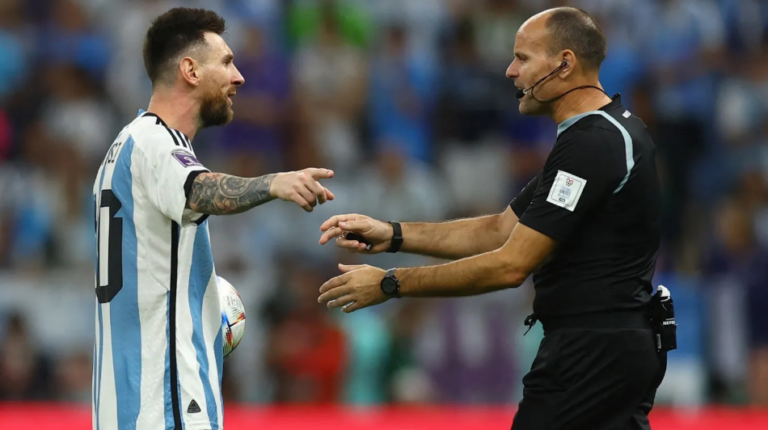 Tras las críticas, la FIFA desplazó del Mundial al árbitro de Argentina – Países Bajos