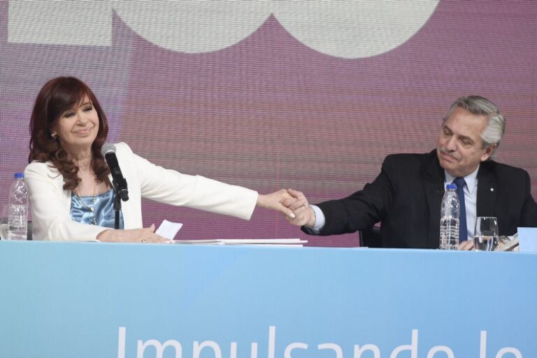 Alberto Fernández, tras la sentencia de Cristina Kirchner: “Hoy ha sido condenada una persona inocente”